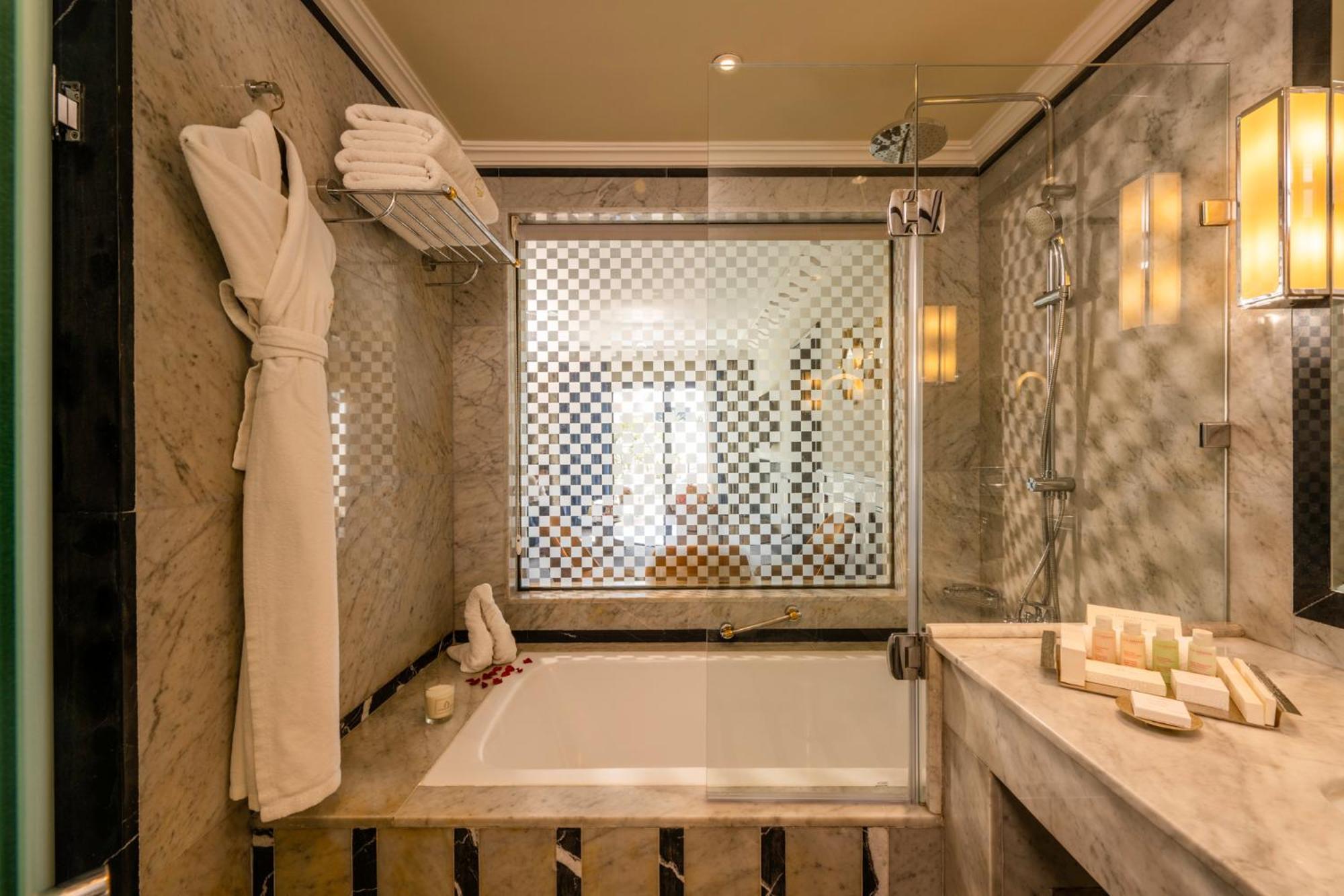 Hotel Le Casablanca